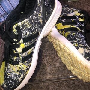 Women’s Adidas Flux!